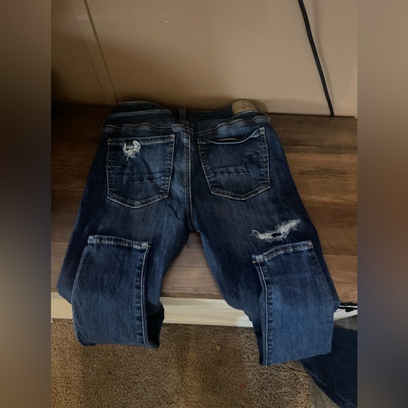 American eagle ripped jeans - Picture 2 of 2